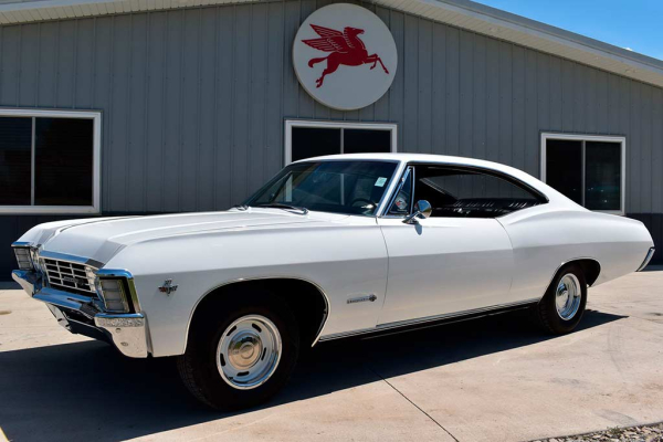 Chevrolet Impala 1967: история легенды американского автопрома