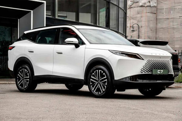 Цвета кузова Omoda C7: пять доступных оттенков для кроссовера