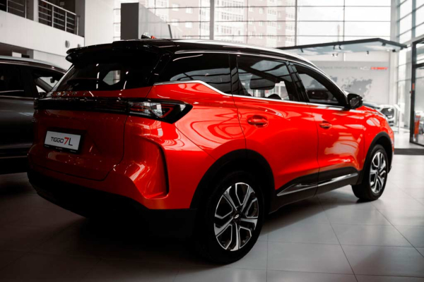 Цвета кузова Chery Tiggo 7L: семь доступных оттенков для кроссовера