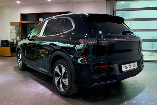 Цвета кузова Geely EX5: пять доступных оттенков для электрического кроссовера