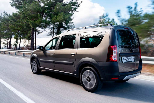 Ожидаемые новинки Лада 2026-2027 года: новые модели АВТОВАЗ Ожидаемые новинки Лада 2026-2027 года: новые модели АВТОВАЗ