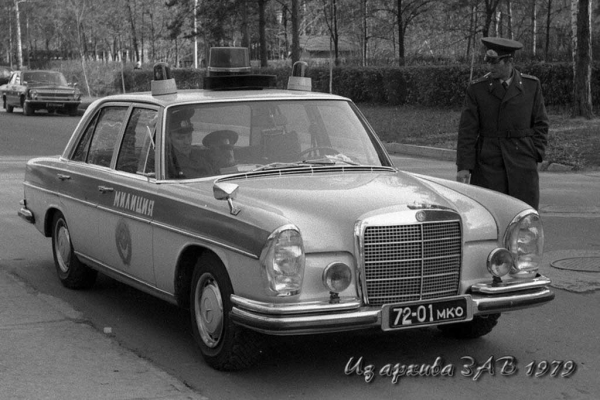Иномарки на службе советской милиции: от скромных Ford и Renault до Porsche 911