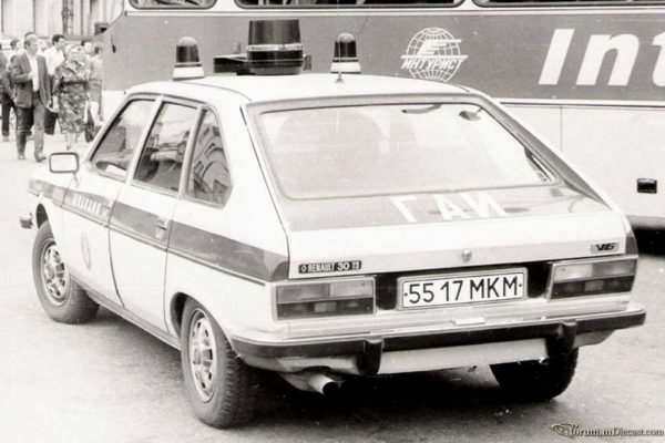Иномарки на службе советской милиции: от скромных Ford и Renault до Porsche 911